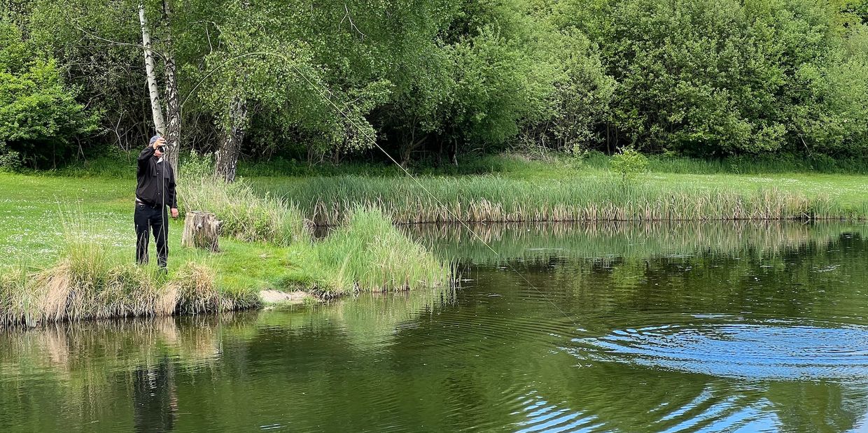 Hookafly Fly Fishing for Beginners, Fly Fishing, Lake Fishing